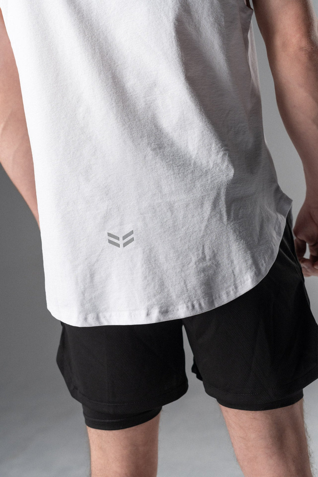 DETERMINED hooded sleeveless