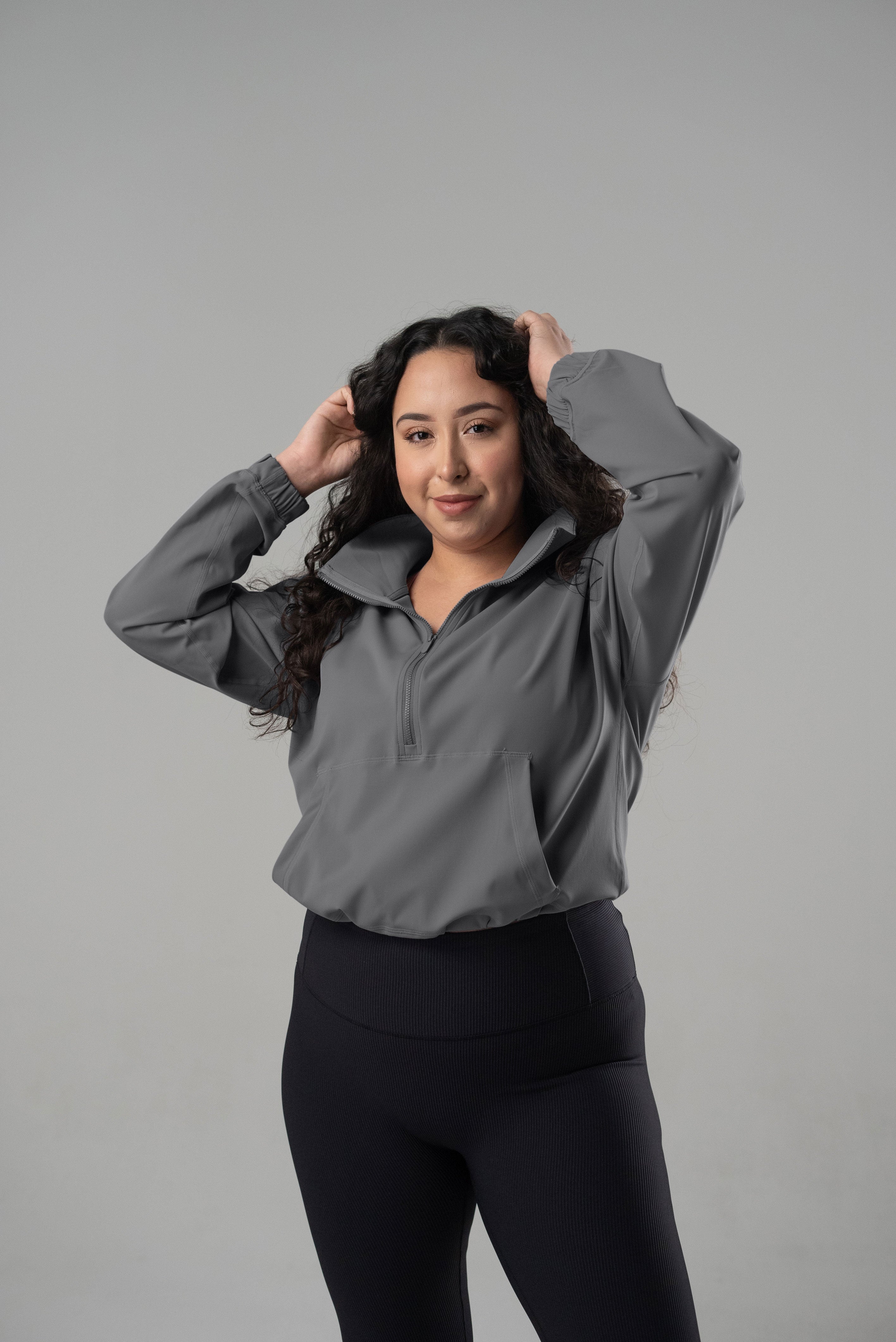GRAVITY breaking free pullover